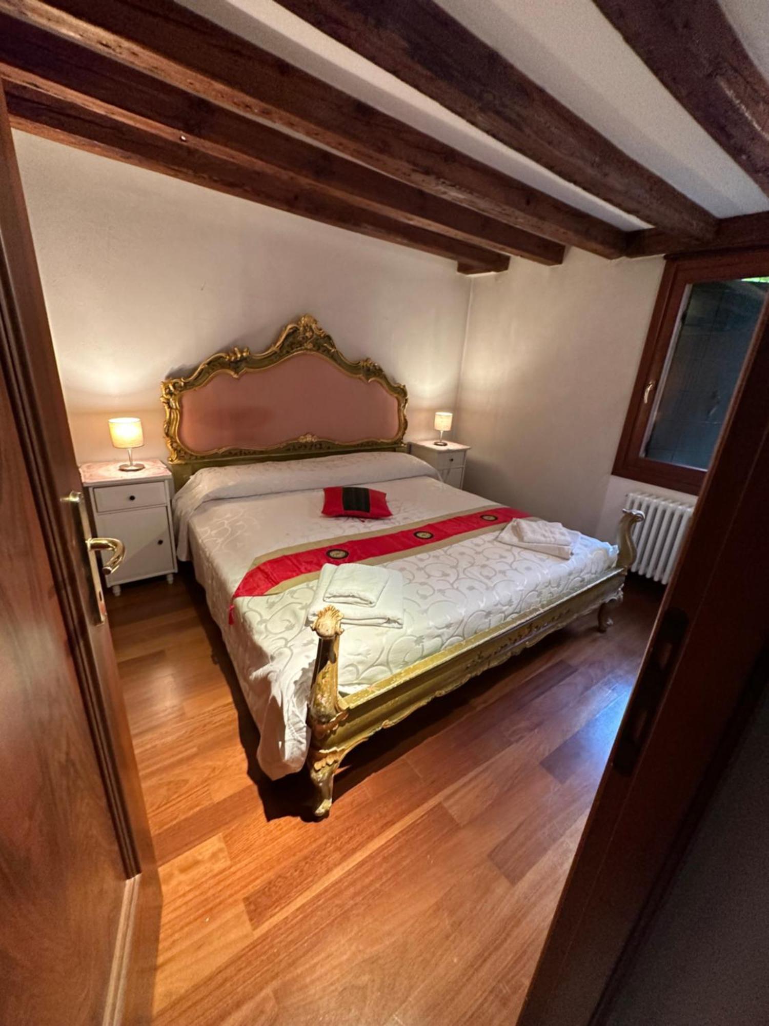1 Ca'Del Traghetto Family Apartment Venice Exterior photo