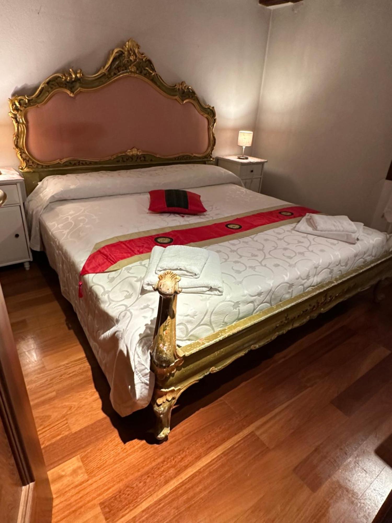 1 Ca'Del Traghetto Family Apartment Venice Exterior photo